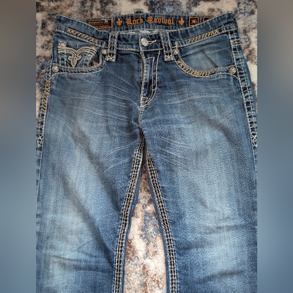 Rock Revival Pablo Relaxed Straight Distressed Jeans - Picture 4 of 13